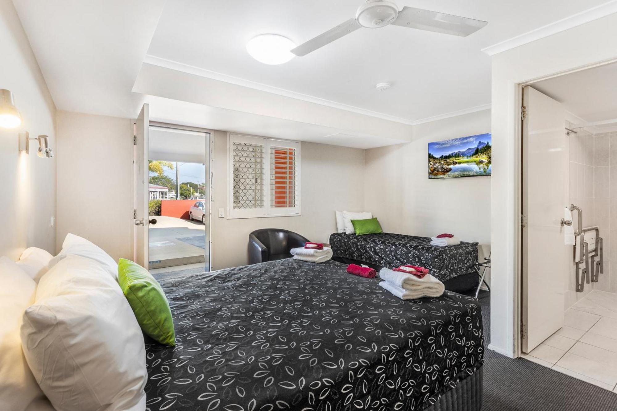 Citywalk Motor Inn Rockhampton Exterior photo