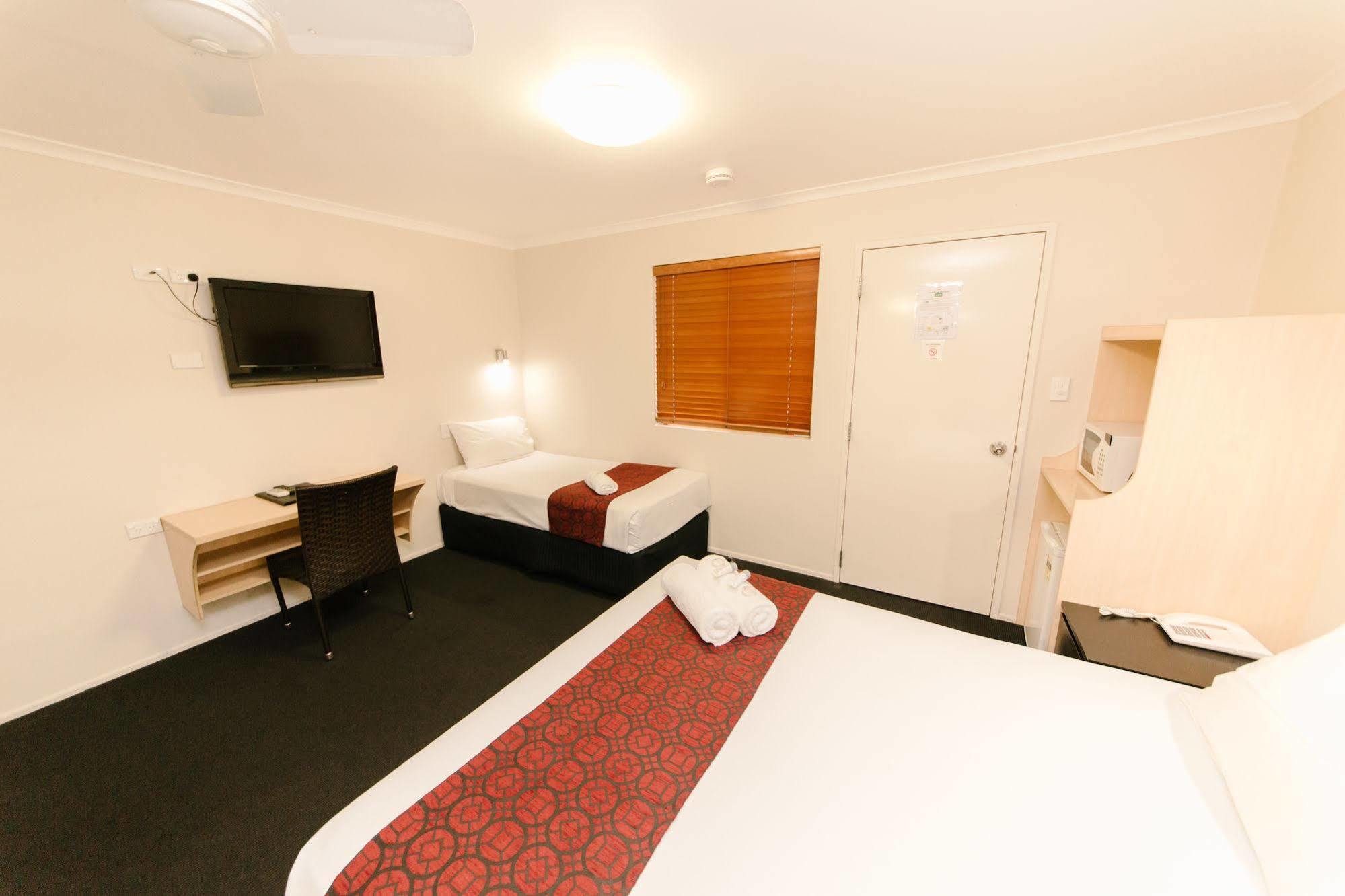 Citywalk Motor Inn Rockhampton Exterior photo